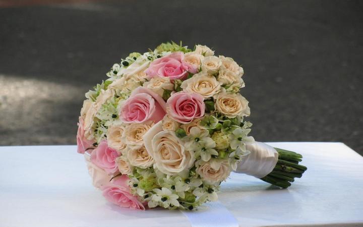 دسته گل خاص عروس