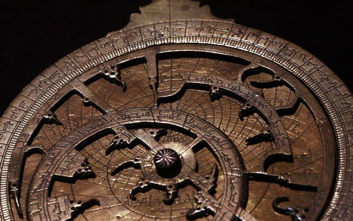 طالع‌بینی ازدواج زن خردادی 