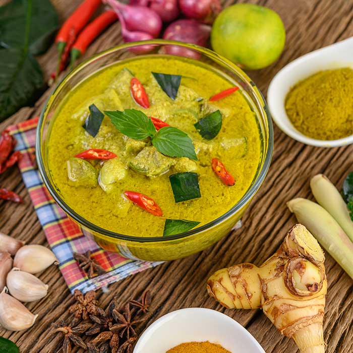 طرز تهیه سوپ مرغ و سبزیجات طرز تهیه ی سوپ مرغ و سبزیجات