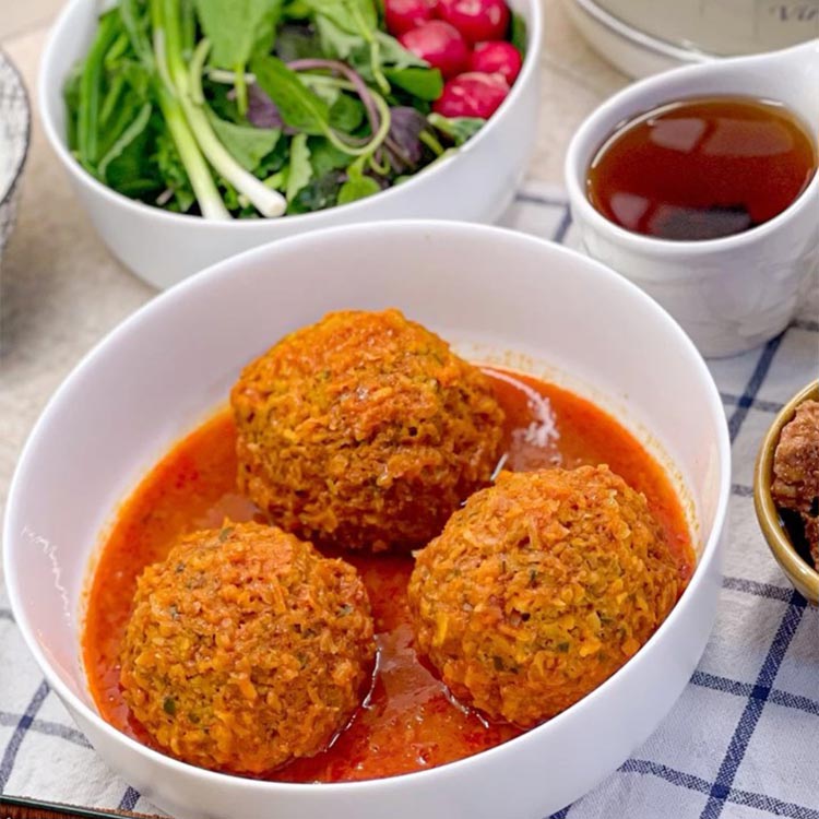 طرز تهیه کوفته تبریزی اصیل مجلسی با گوشت چرخ کرده برای ۴ نفر طرز تهیه کوفته تبریزی اصیل مجلسی با گوشت چرخ کرده برای ۴ نفر