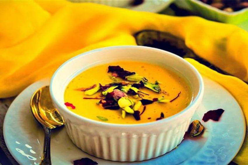 نحوه درست کردن خورش ماست خوشمزه سنتی به روش اصفهانی