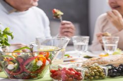 تغذیه سالمندان